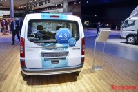 201209191352_iaa_2012_hannover_daimler_fuso_23.jpg